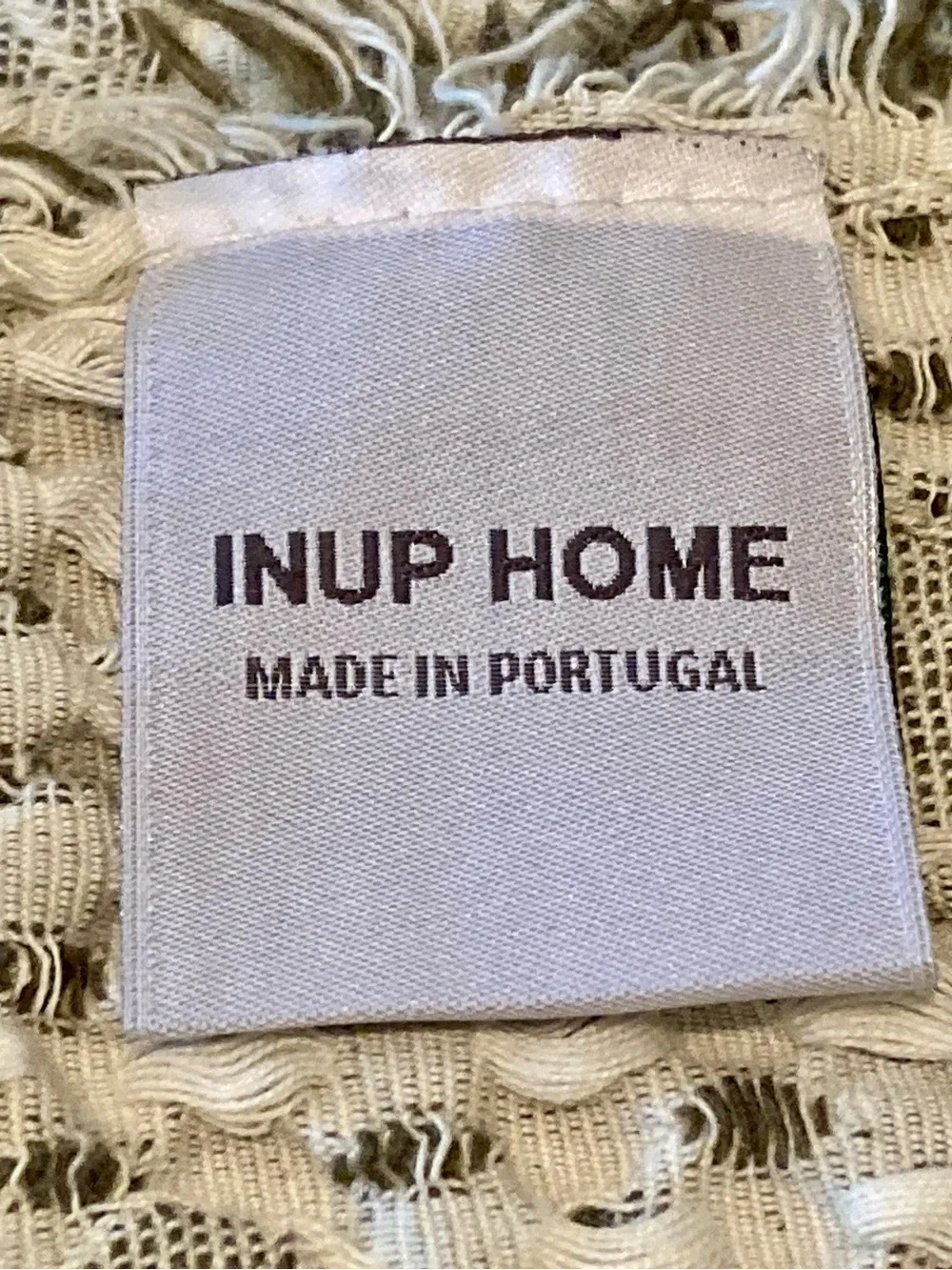 NWT INUP home brand washed throw crafted from 100% cotton with waffle weave